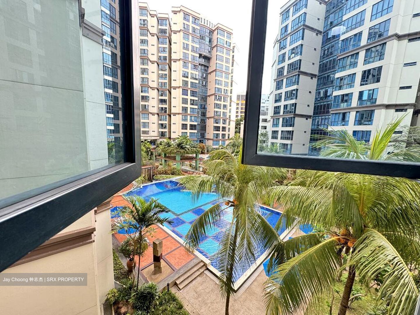 Regent Grove (D23), Condominium #523822061